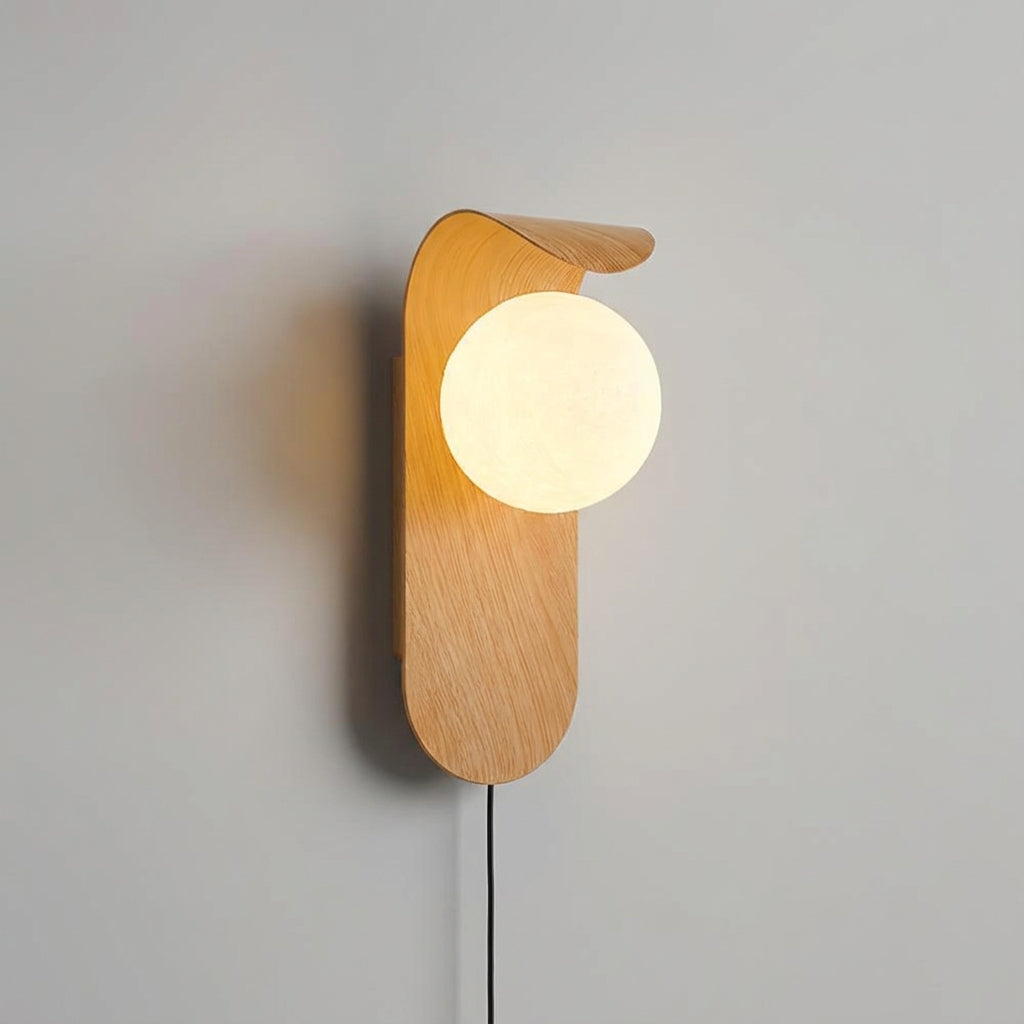 Curved Frame Wall Lamp -  Glontre