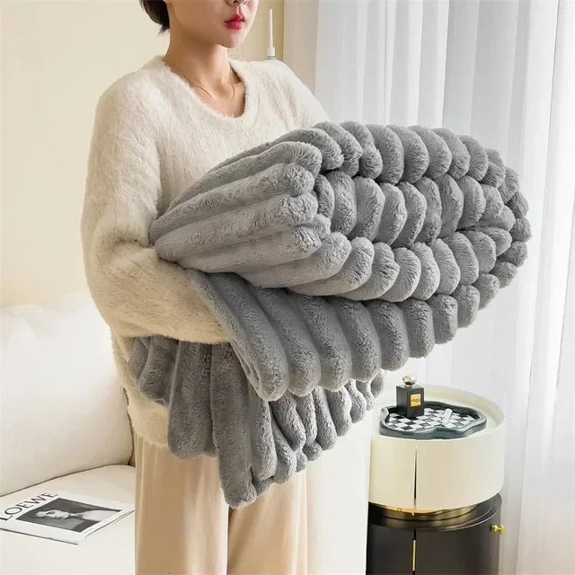 Blødt plys maxi-tæppe - LuxuraWrap