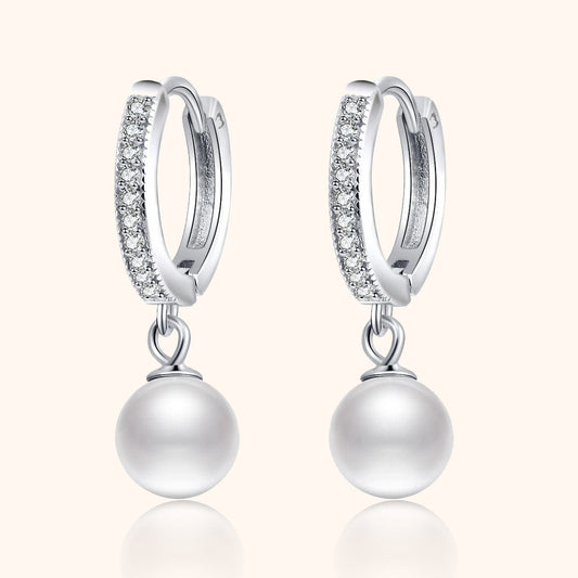Silberne Creolen mit Perlenanhänger und Zirkonia, eleganter Schmuck, Damen Ohrringe