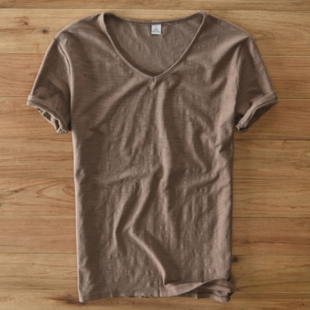 Let hør T-shirt med V-hals til herrer – åndbar & sommerlig – Thilo