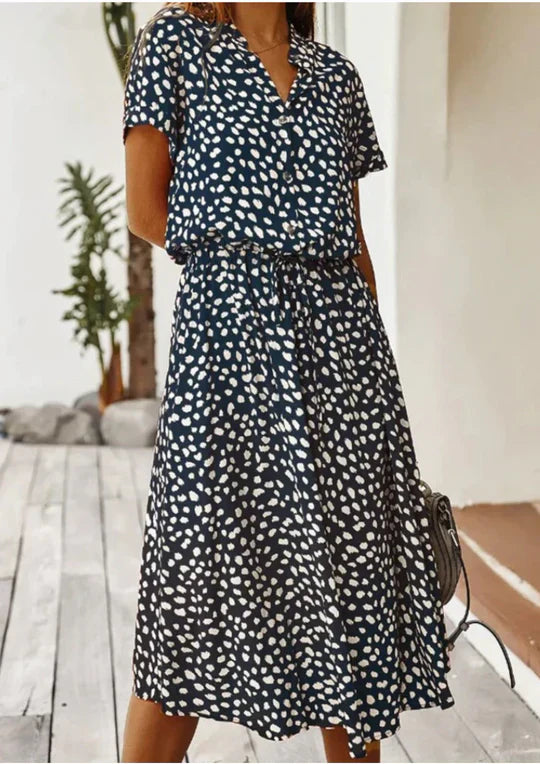 Vintage sommerkjole med mellemlange ærmer – Maevy