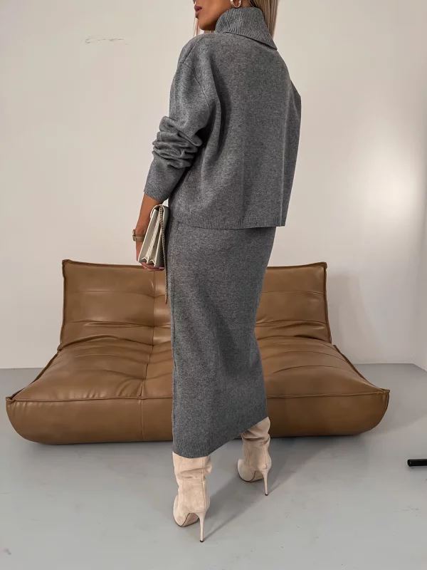 Dame midi kjole med rullekrave og jersey-detalje – Larissa
