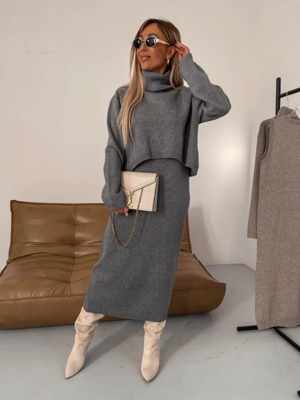 Dame midi kjole med rullekrave og jersey-detalje – Larissa