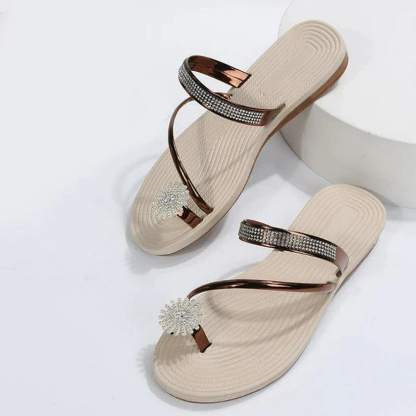 Trendy damesandaler med unik snefnugdetalje – Arluna