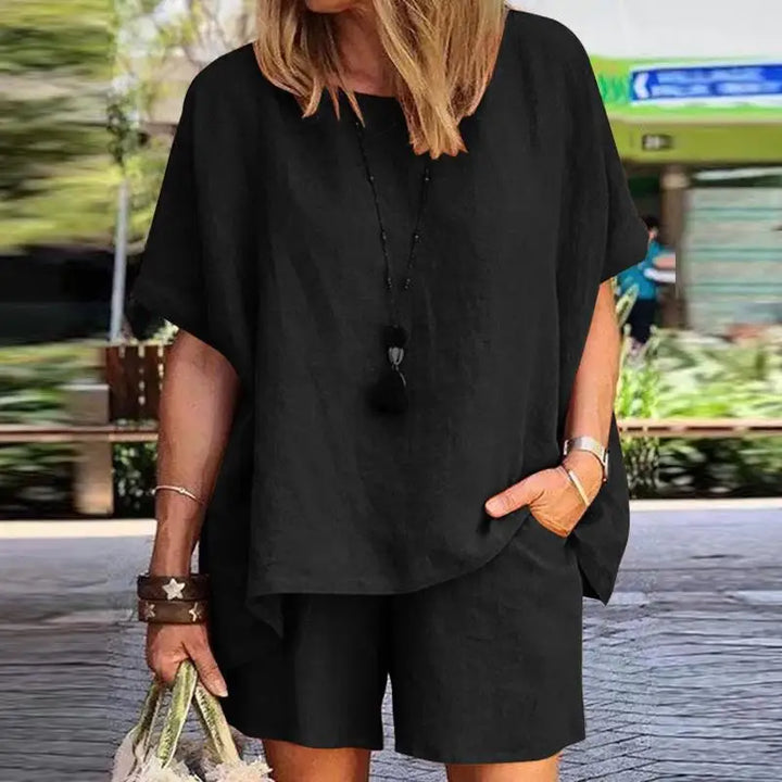 Trendy todelt sommersæt i hør med shorts til kvinder – Nayla