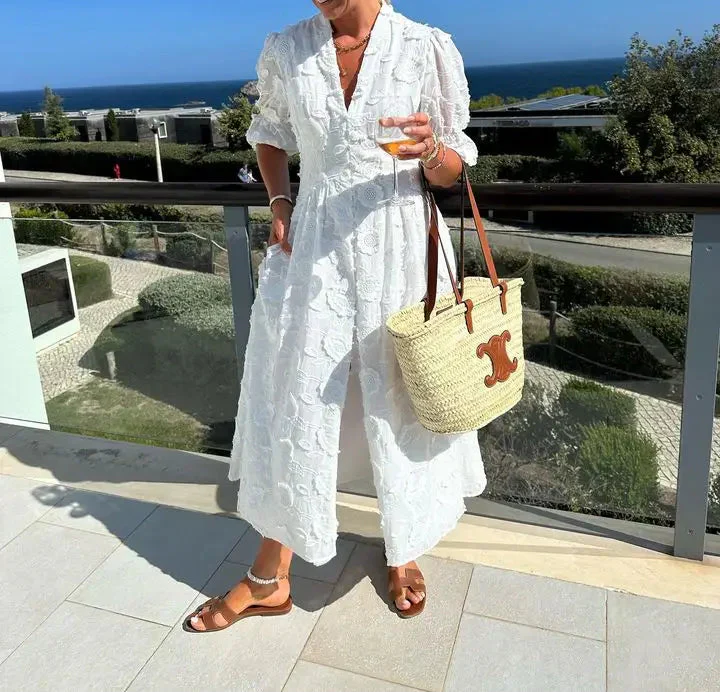 Let hvid sommerkjole – Eleni