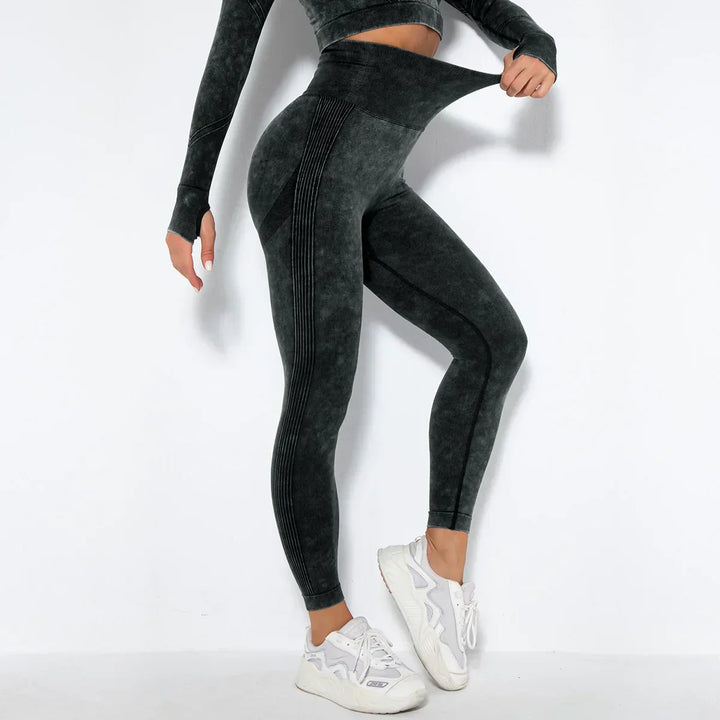 Sømløst yogasæt til kvinder med cropped top - Nova