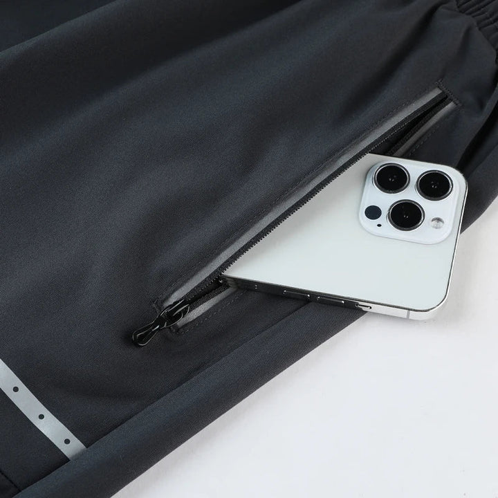 Sportslige og stilfulde slim-fit træningsshorts med lynlåslommer – Kian