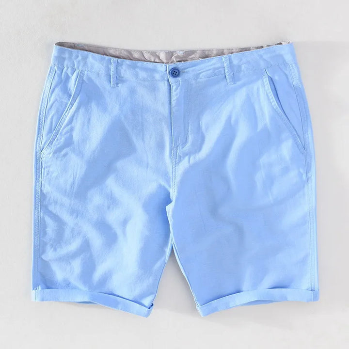 Strandshorts til mænd i hør-bomuld med sommerlook og knaplukning - Sandro