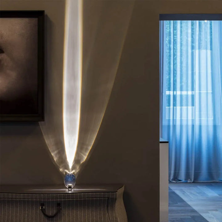 Fortryllende natlampe med krystaløje - StarGlow
