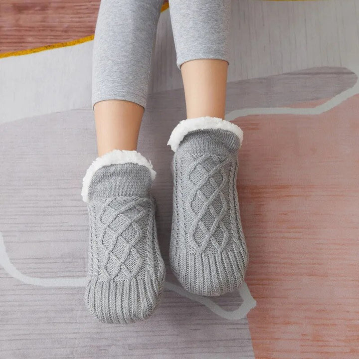Fortykkede kashmir-tøfler - CozySteps