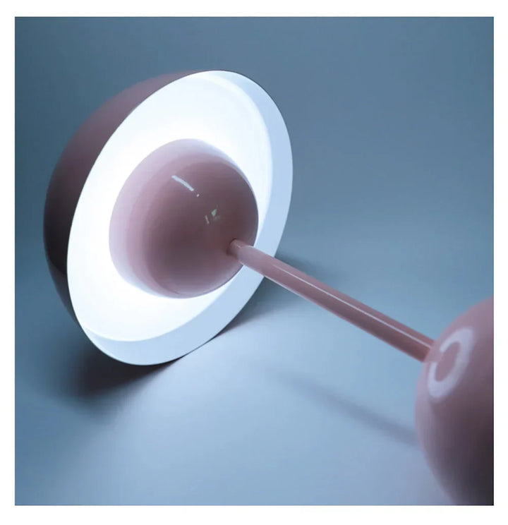 Trendy svampeformet designlampe - MushLuxe