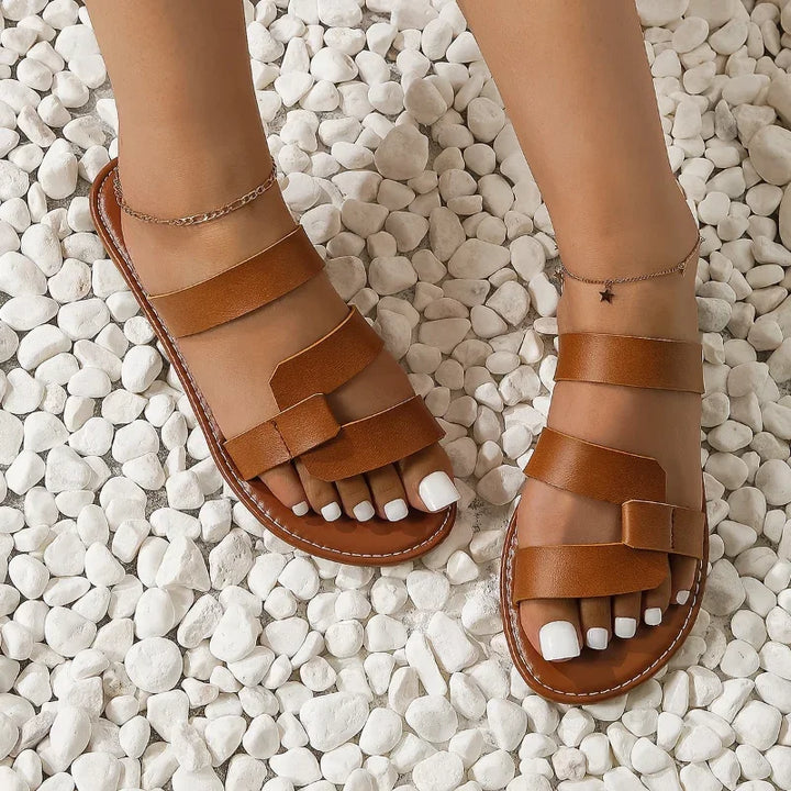 Justerbare dames sandaler med robust sål – Mira