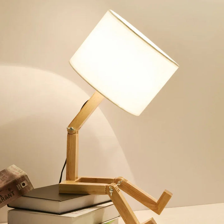 Træbordlampe med bogholder - RutanFlex