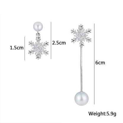 Schneeflocken-Ohrringe, silber, mit Perlen, 6 cm lang, modisches Schmuckaccessoire.