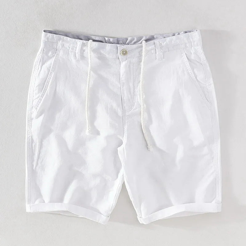 Strandshorts til mænd i hør-bomuld med sommerlook og knaplukning - Sandro