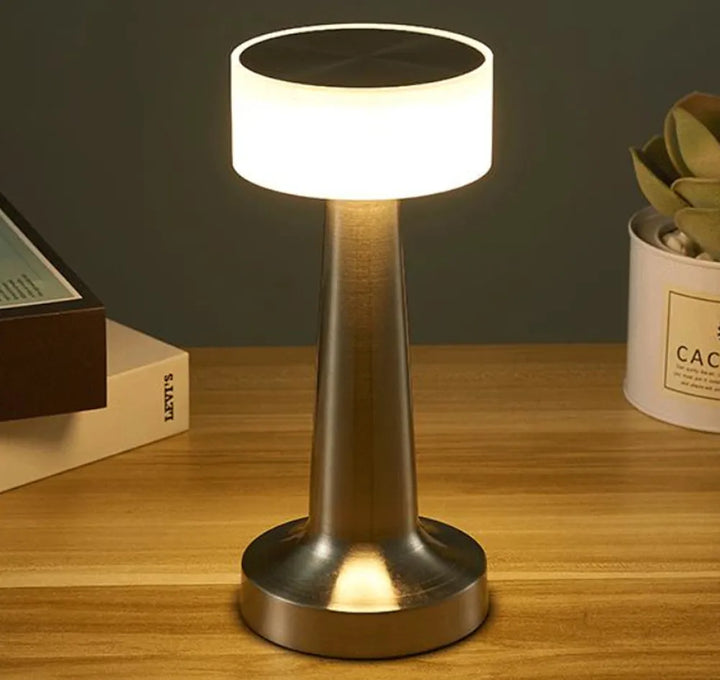 Klassisk trådløs bærbar LED-bordlampe - LumiCrest