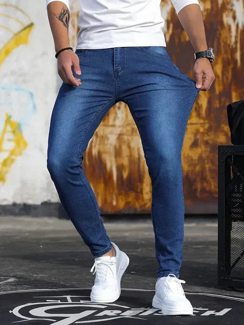Trendy slim-fit jeans til mænd - Finn