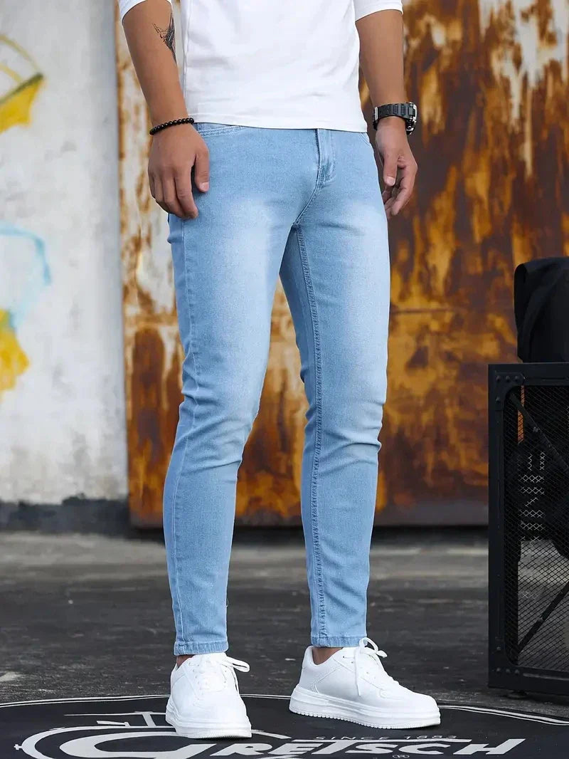 Trendy slim-fit jeans til mænd - Finn