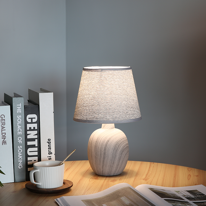 Trendy bordlampe - Erik
