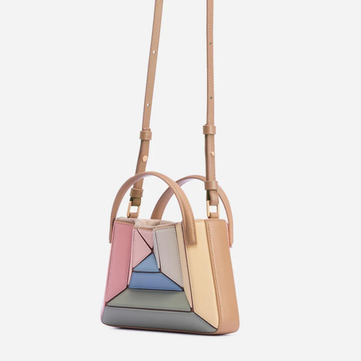 Moderne håndtaske med geometrisk design - GeoChic