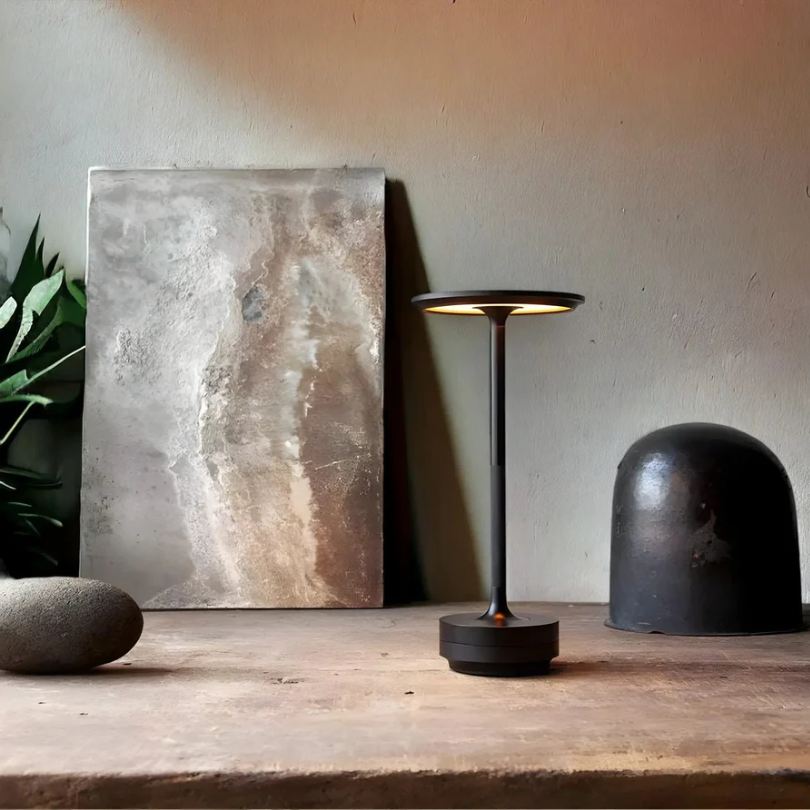 Stemningsfuld Luksusbordlampe - LumoVibe