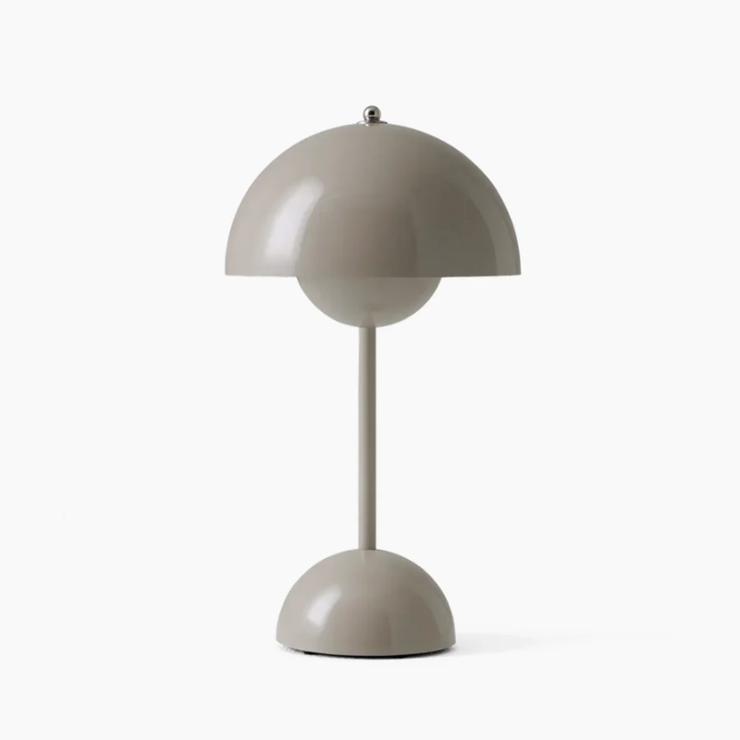 Moderne berøringsfølsom bordlampe - LumiTouch