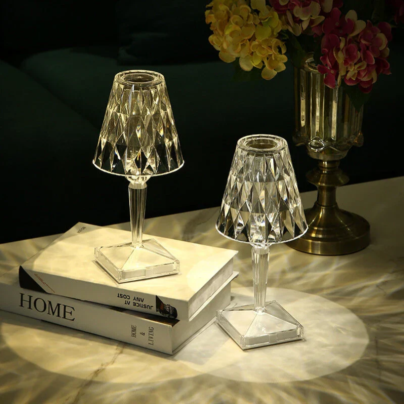 Chic Bordlampe med Krystaldesign - CrystalLuxe