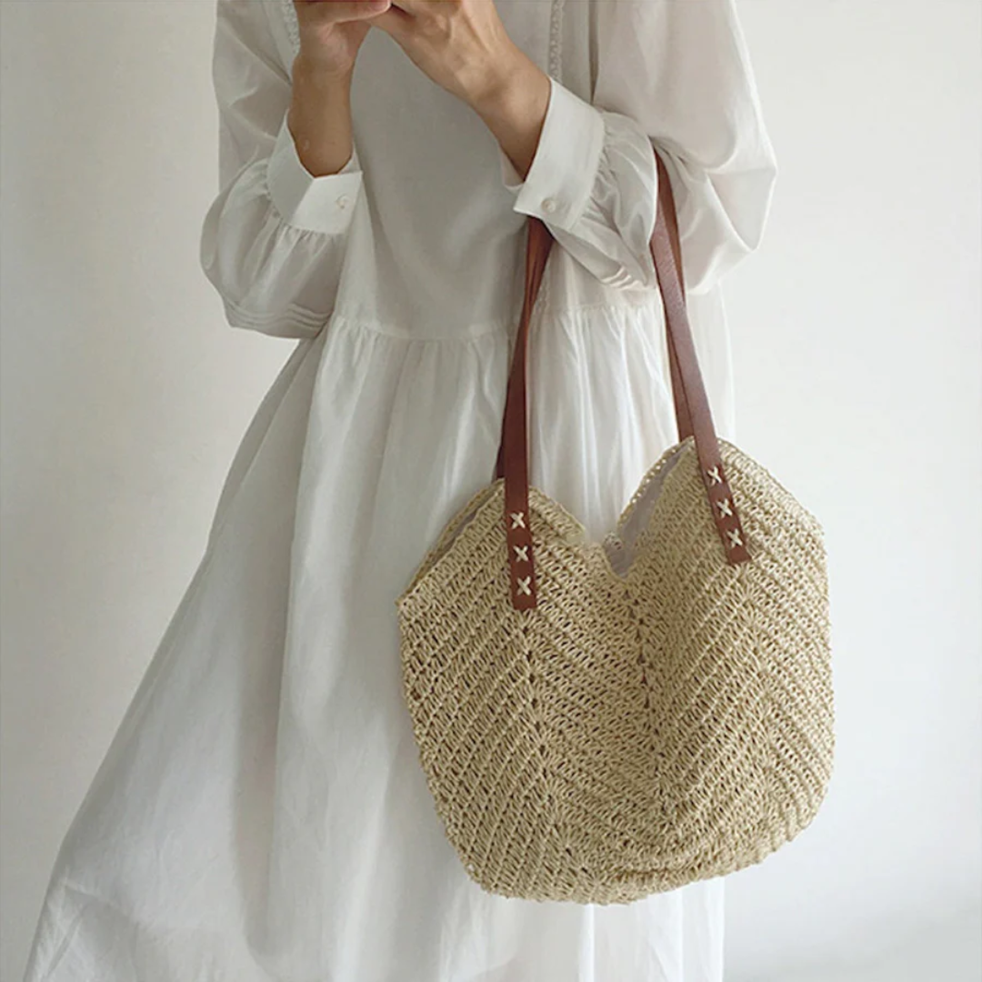 Stilfuld skuldertaske til damer - BreezeWoven