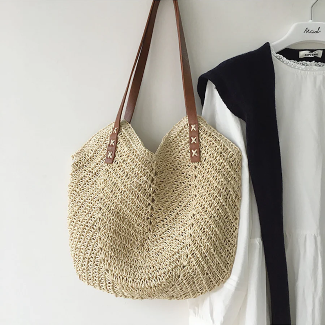 Stilfuld skuldertaske til damer - BreezeWoven