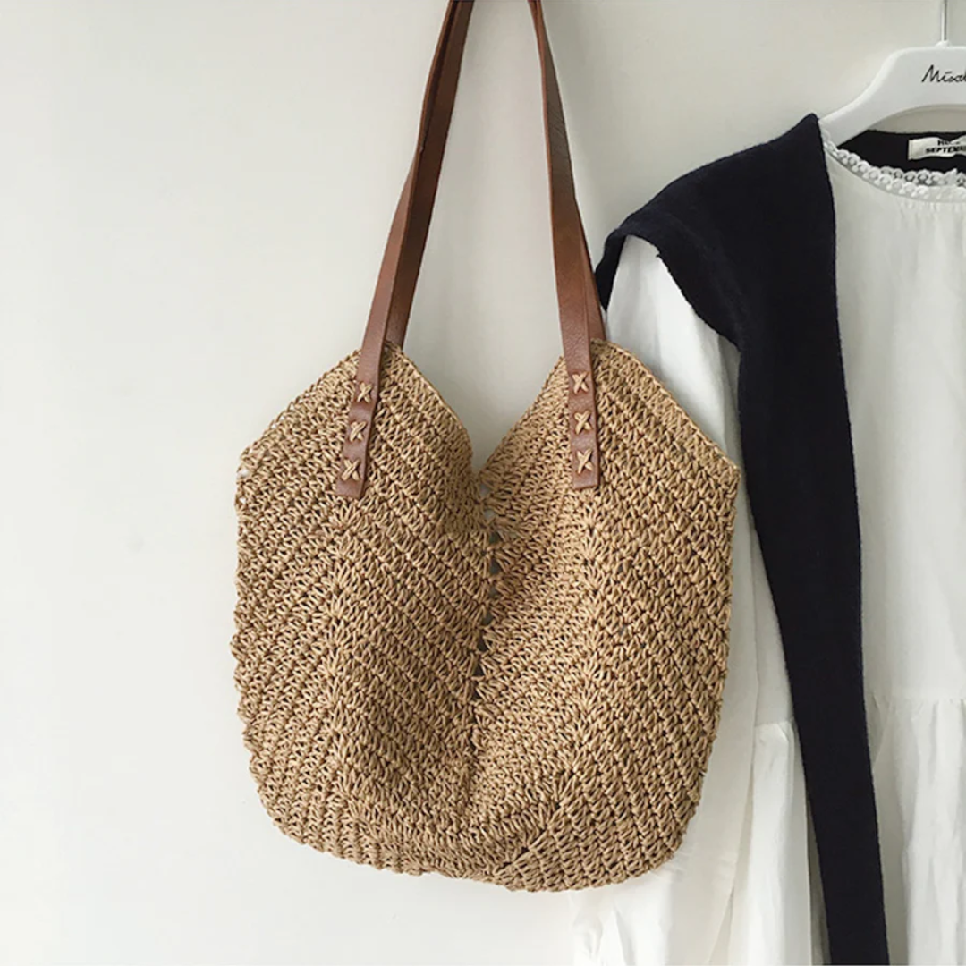 Stilfuld skuldertaske til damer - BreezeWoven