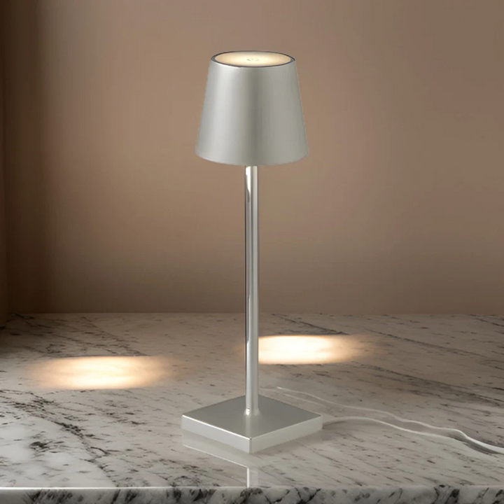 Multifunktionel Trådløs Genopladelig Bordlampe - NordicAura