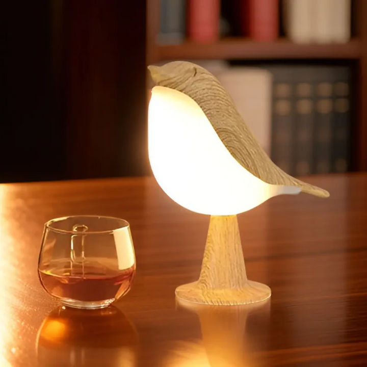 Stilfuld LED-fuglelampe med berøringsbetjening og aromaterapi - FeatherGlow