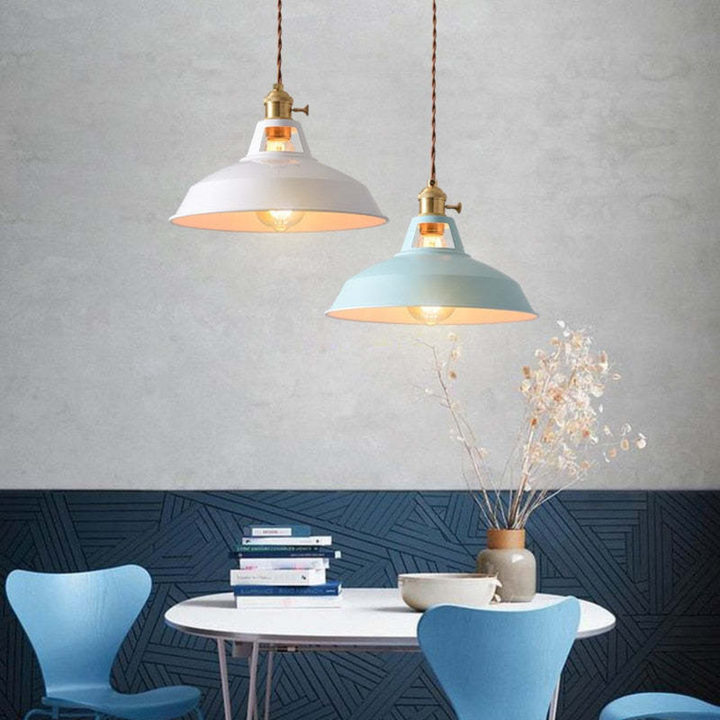 Moderne Farverig LED-hængelampe - ChromaLuxe