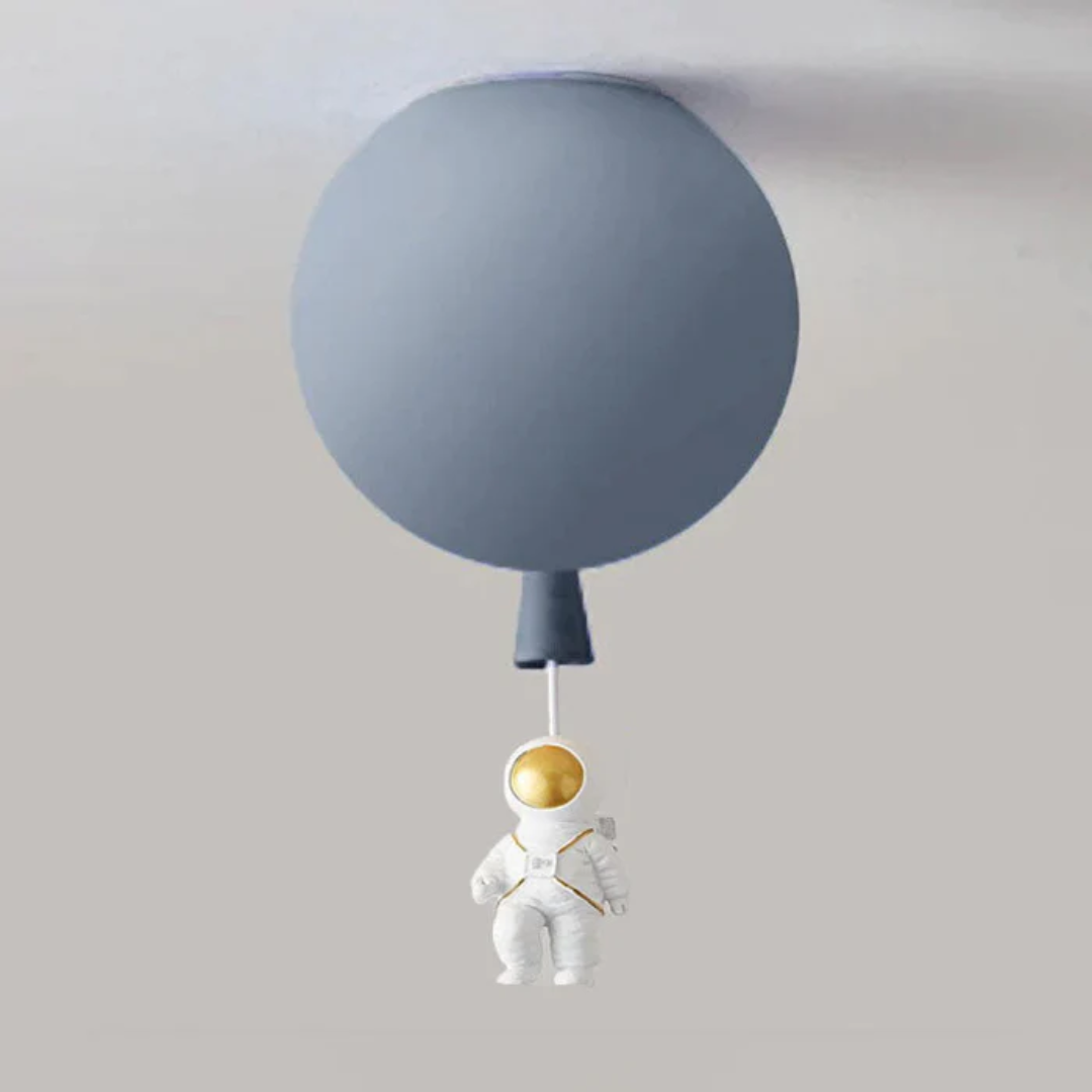 Trendy Måne-/Astronaut-LED-loftlampe til børneværelset - CosmoGlow