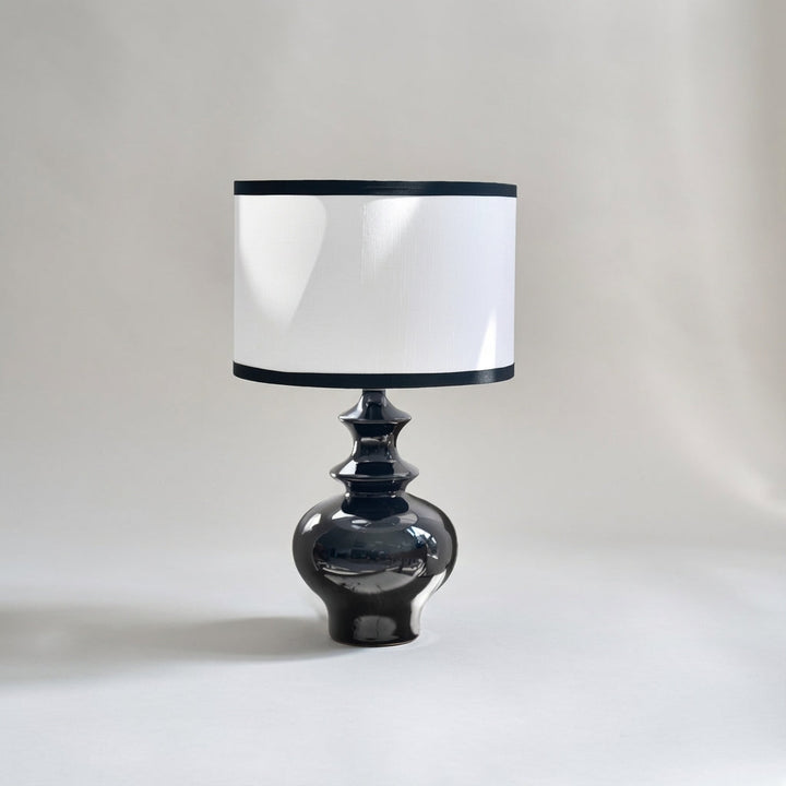 Vintage Inspired Table Lamp -  Glarion