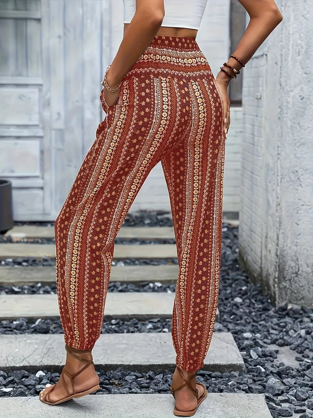Boho high-waist damebukser med print og smocket linning – Linara