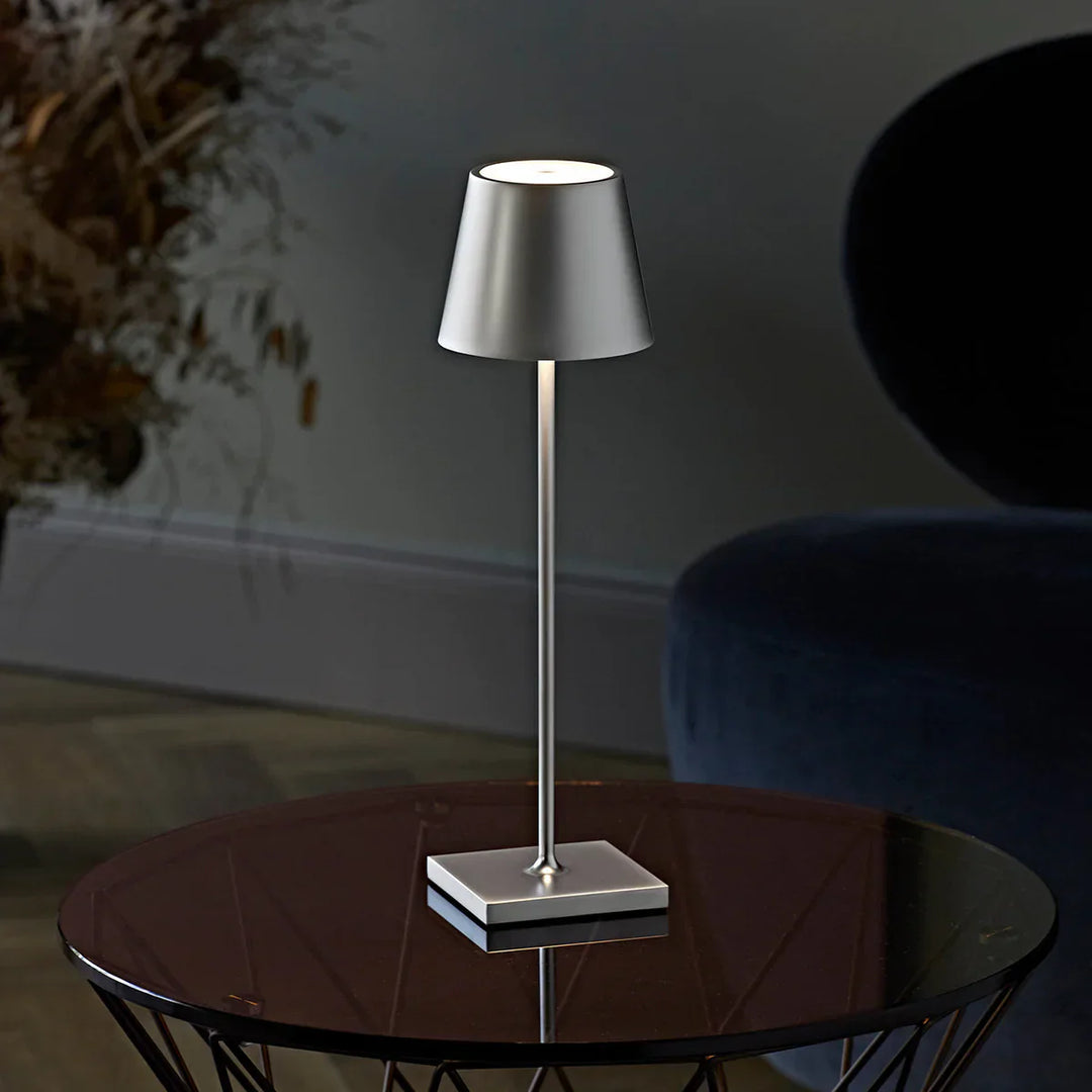 Dæmpbar lang bordlampe - LumiLuxe
