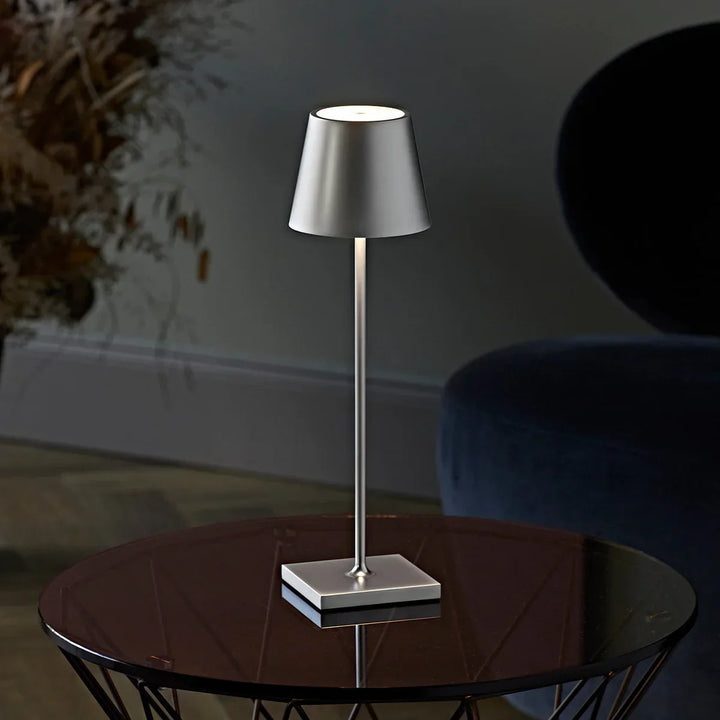 Dæmpbar lang bordlampe - LumiLuxe