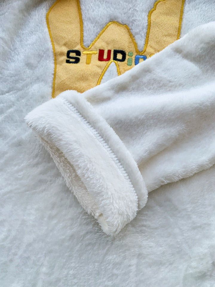 Dame pyjamasæt i fleece med broderi og rund hals til efterår/vinter - Alissa