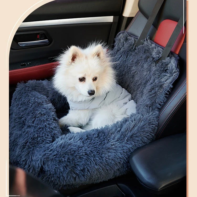Blød beroligende hundeseng til bilen - CloudPaw