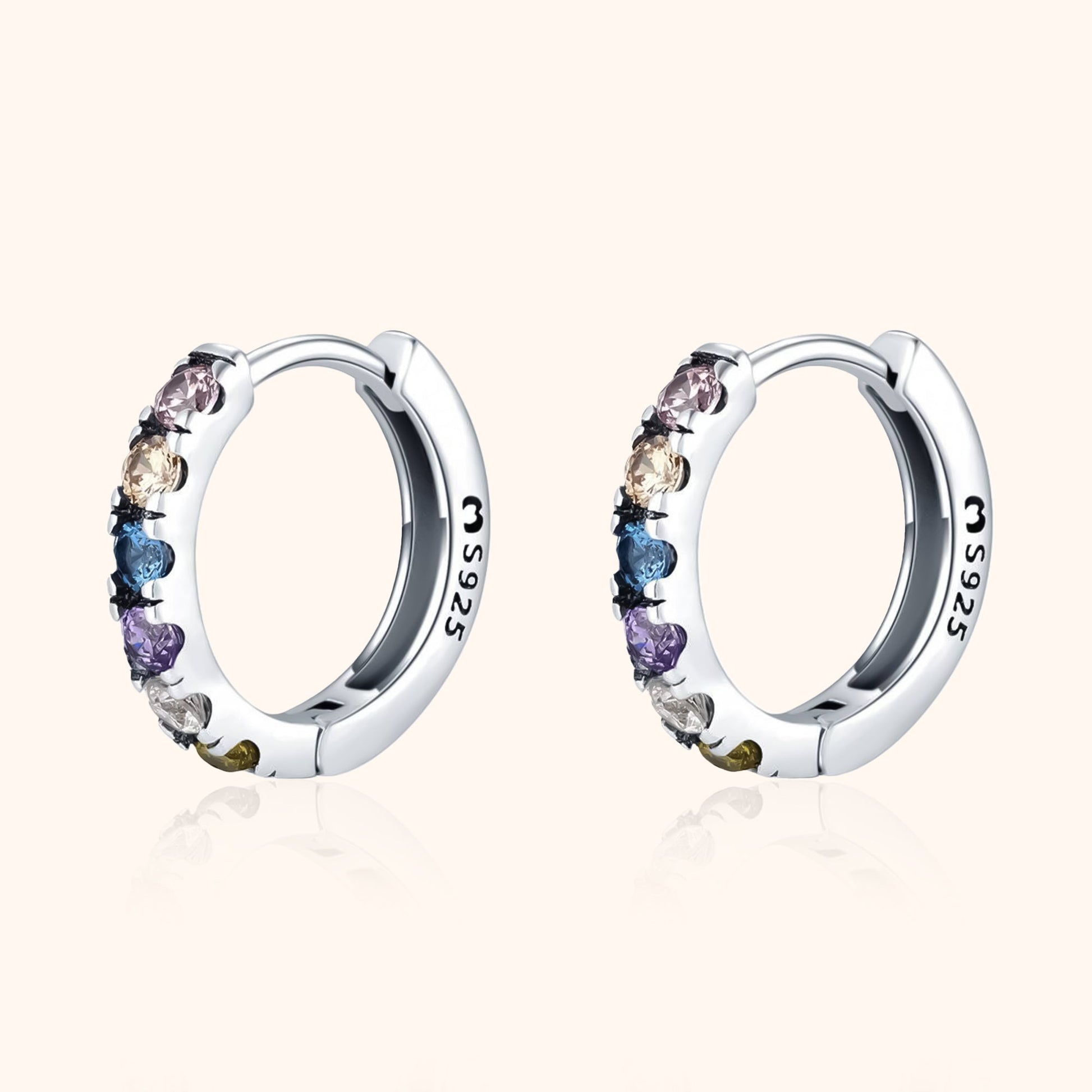 Silberne Creolen mit bunten Edelsteinen, 925 Sterling Silber, eleganter Schmuck für Damen.