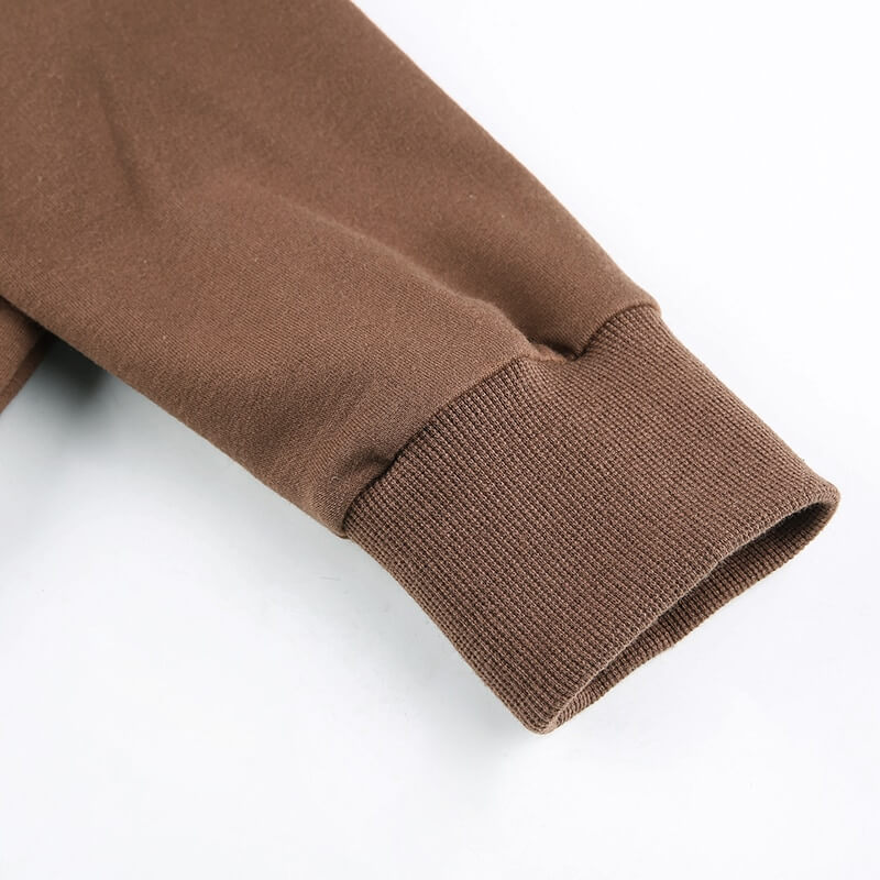 Efterårsinspireret, trendy, figursiddende cropped dame-hoodie med lynlås og hætte – Alina