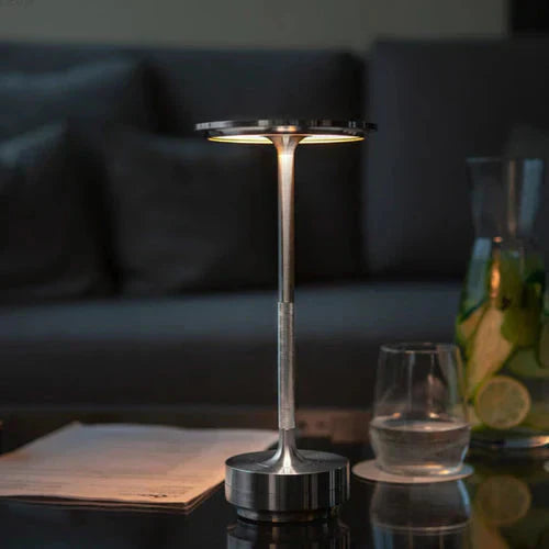Trådløs USB-opladelig designbordlampe - GlowBeam