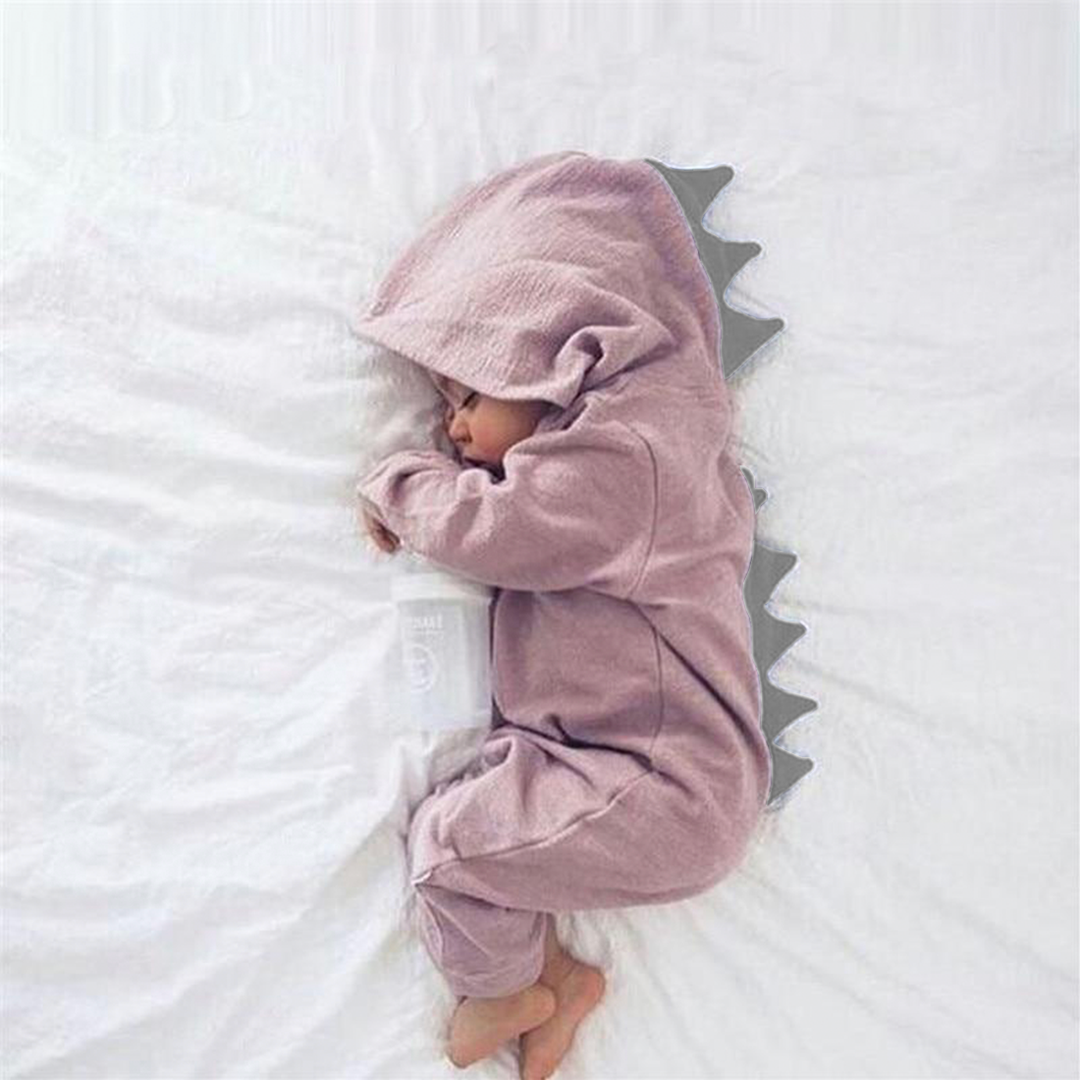Sød baby-onesie med dinosaur-hætte - DinoDream Onesie