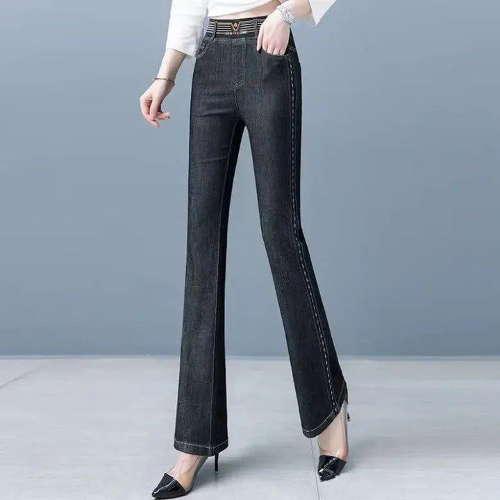 Trendy flared damejeans - Alessa