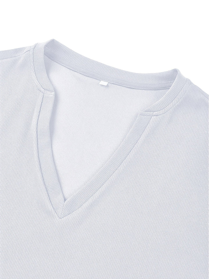 Herre-T-shirt med dyb V-hals og tekstur – Rafael