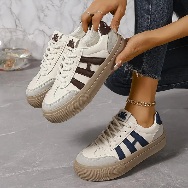 Moderne plateausneakers til damer – Talia