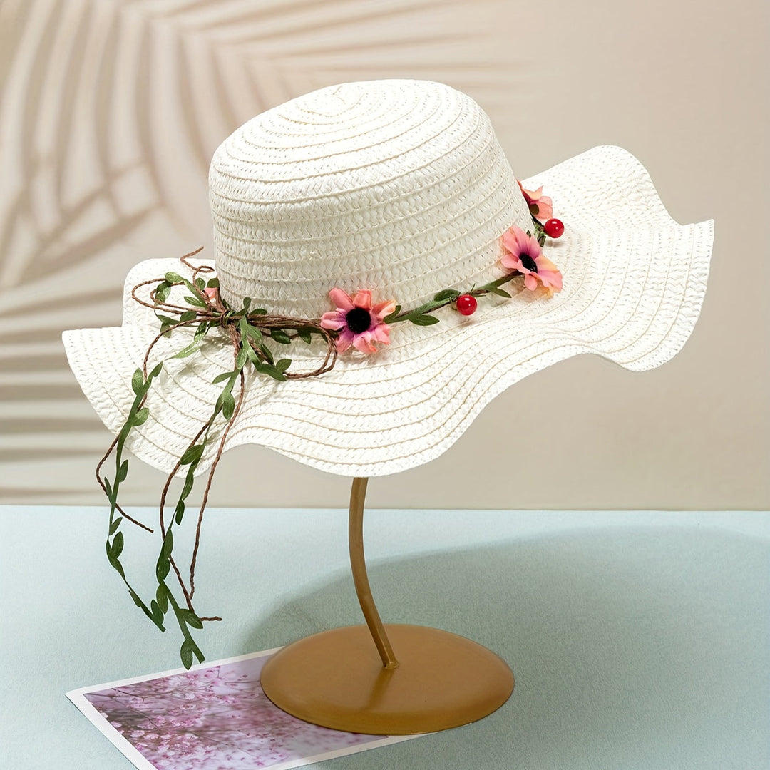 Dame sommer-stråhat med blomster- og frugtdetaljer – Solène
