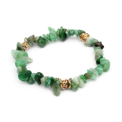 Grünes Edelstein-Armband mit goldenen Akzenten, handgefertigt, Schmuck für Damen.